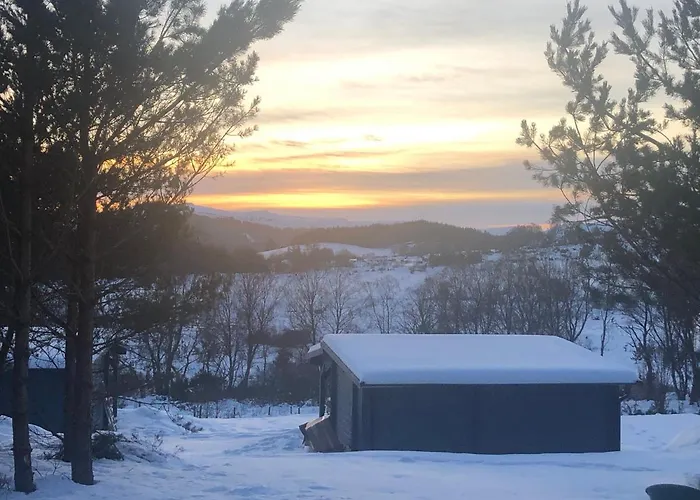Highland Cabin - Relaxing Hot Tub